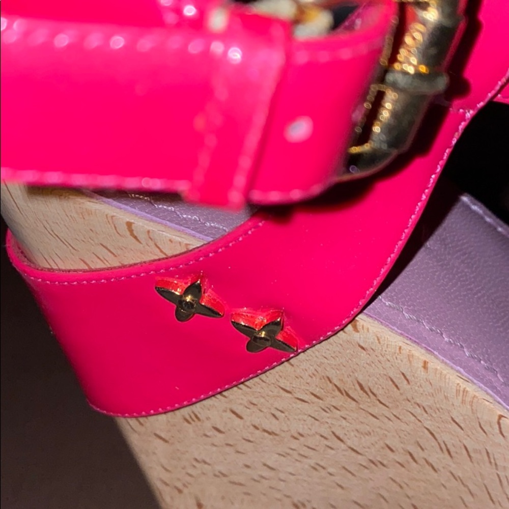 High heeled shoes - Picture 9 of 14